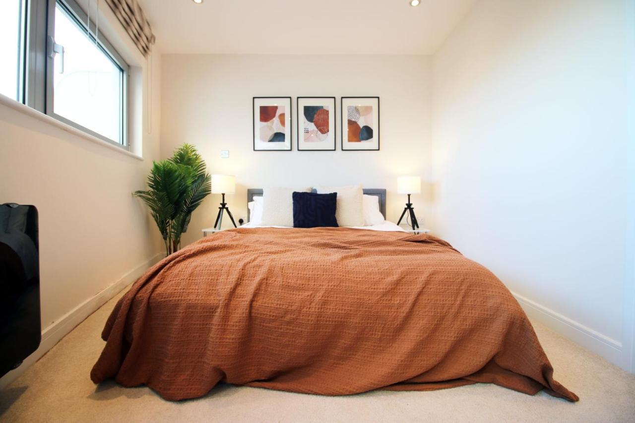The Skyline - Luxury City Centre Flat With Designated Parking Cardiff Ngoại thất bức ảnh