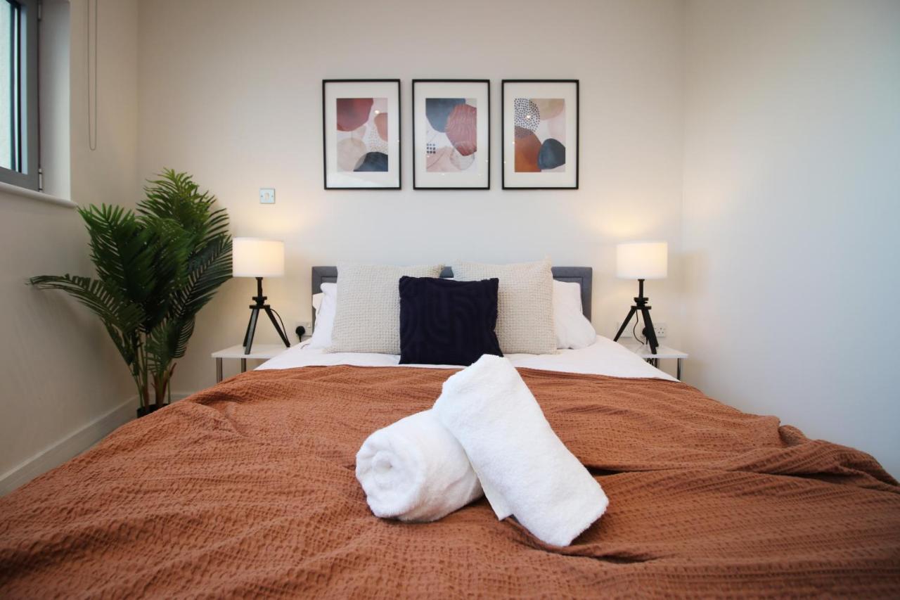 The Skyline - Luxury City Centre Flat With Designated Parking Cardiff Ngoại thất bức ảnh