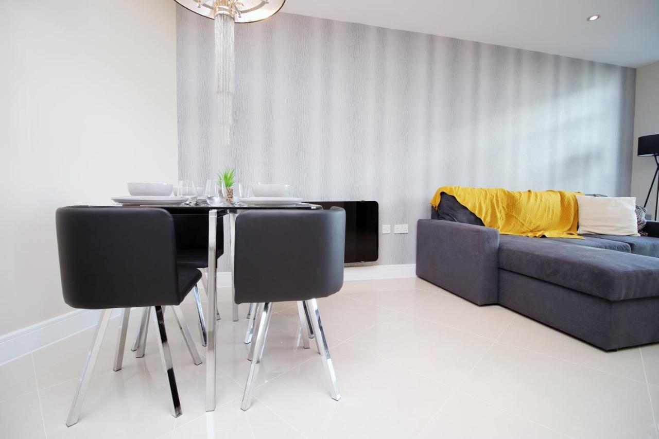 The Skyline - Luxury City Centre Flat With Designated Parking Cardiff Ngoại thất bức ảnh