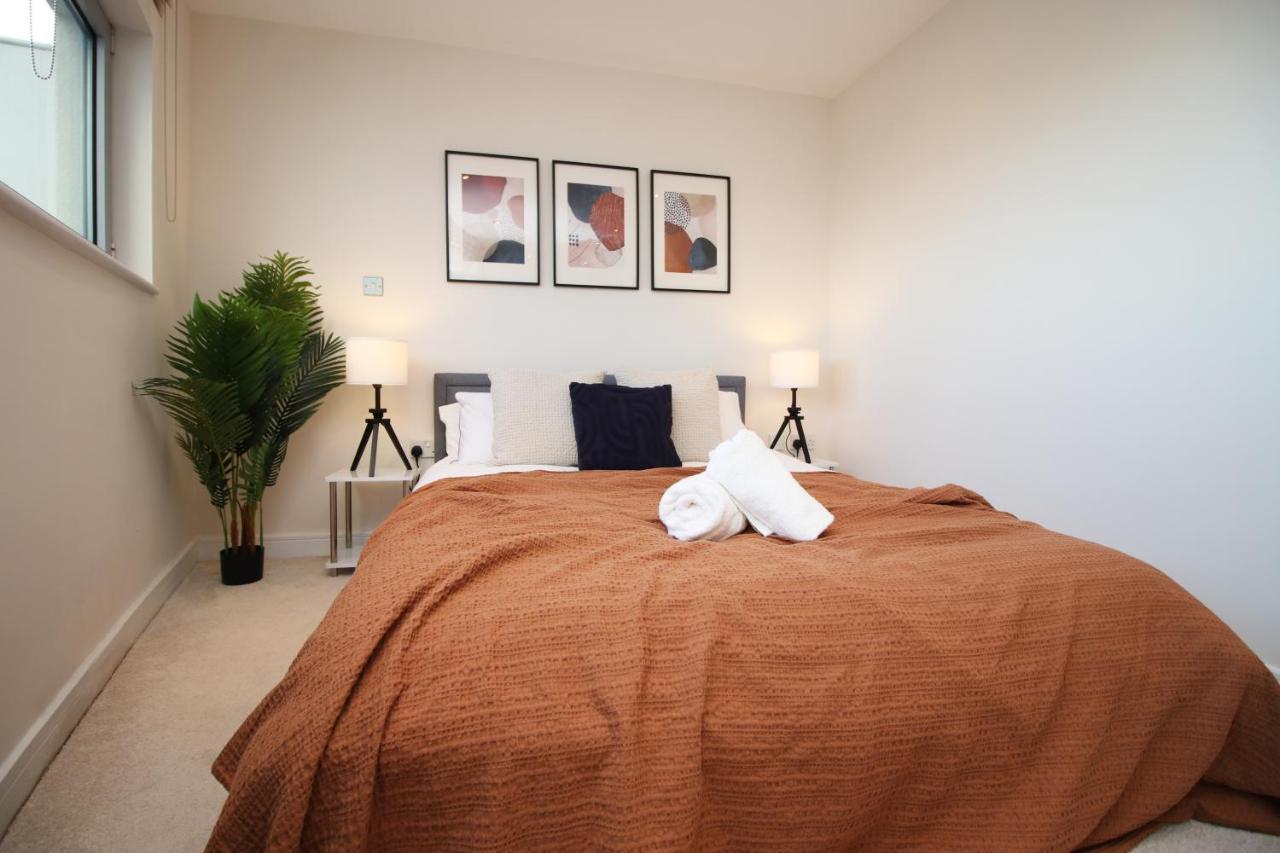 The Skyline - Luxury City Centre Flat With Designated Parking Cardiff Ngoại thất bức ảnh