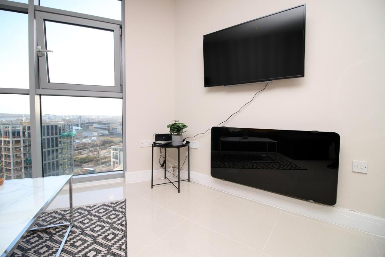 The Skyline - Luxury City Centre Flat With Designated Parking Cardiff Ngoại thất bức ảnh